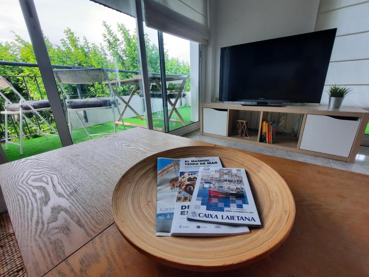 Bright Apartment Near The Beach And Barcelona By Train Masnou Exterior foto